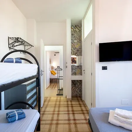 Дом отдыха Gaudi - Mila *