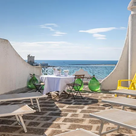 Gaudì - Milà Sant Isidoro (Apulia)